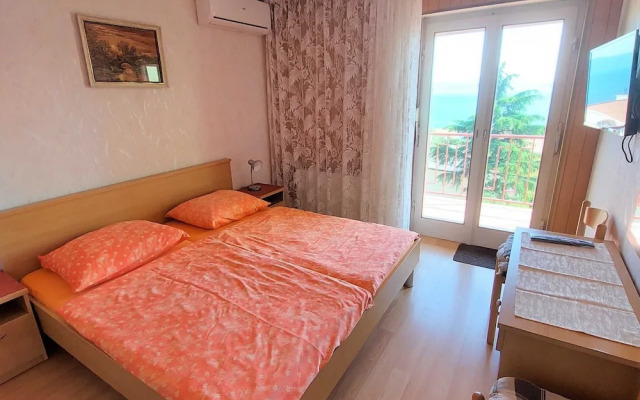 Sleek and Serene Rooms Crikvenica