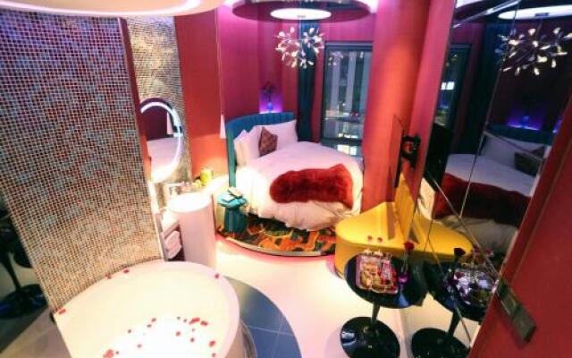 90 Qing She Boutique Hotel Sanlitun Branch