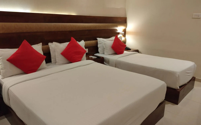 OYO 22120 Hotel Universal Garden