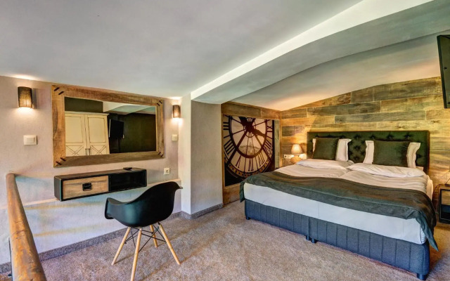 Murgavets Grand Hotel