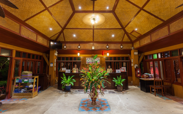 P. P. Erawan Palms Resort
