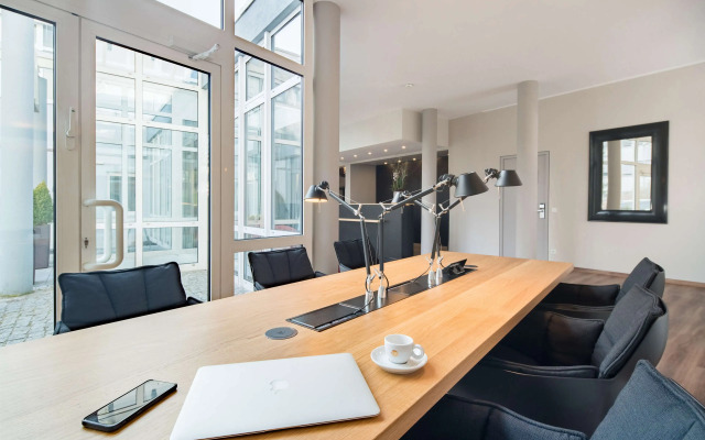 Best Western Plus Atrium Hotel