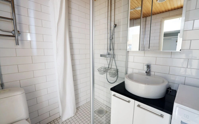 2ndhomes Premium Apt w Sauna & Balcony