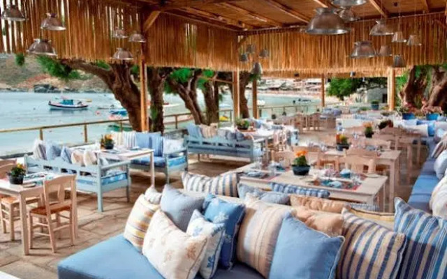 Out of the Blue, Capsis Elite Resort - Ruby Red Regal