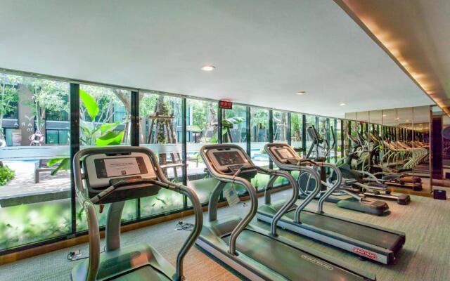 Condo NearBTS Bigpool Gym FastWifi Checkin24h 02