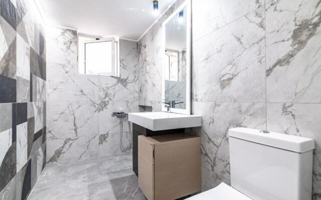 Evangeline City Center Apartment AC/WiFi