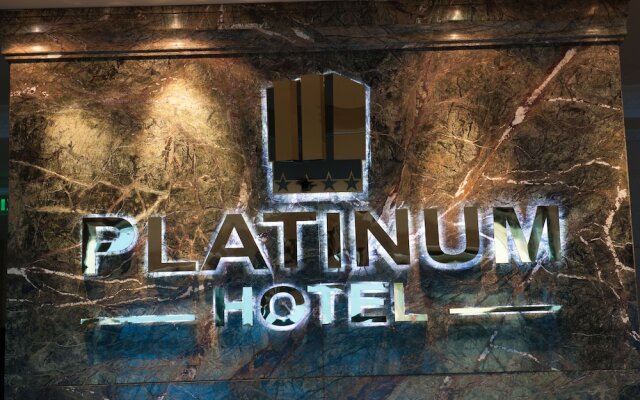 Platinum Hotel