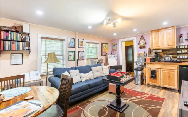 The Artist Studio Loft Inc