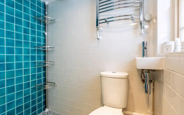 Two Bed Notting Hill Gem