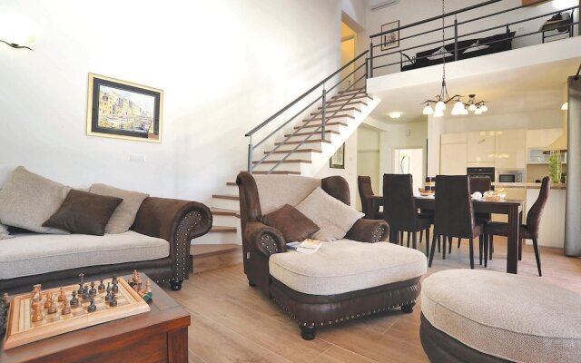 Beautiful Home in Sibenik With Wifi and 3 Bedrooms