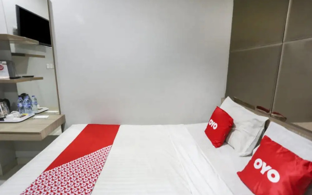 Wisma Kebon Kacang 9 by OYO Rooms