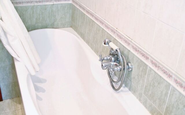 Vatican 6 Minutes From