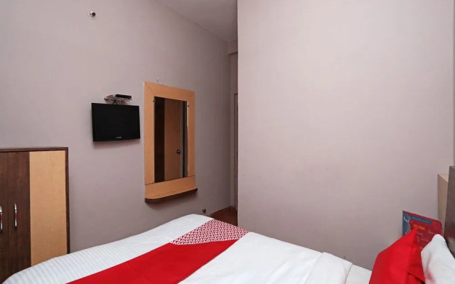 Hotel Janaki Residency