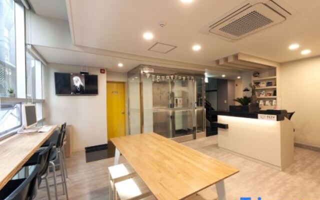 OYO Hostel Myeongdong 1