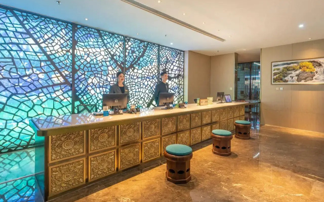 Jiuzhaigou Hotel - Chengdu