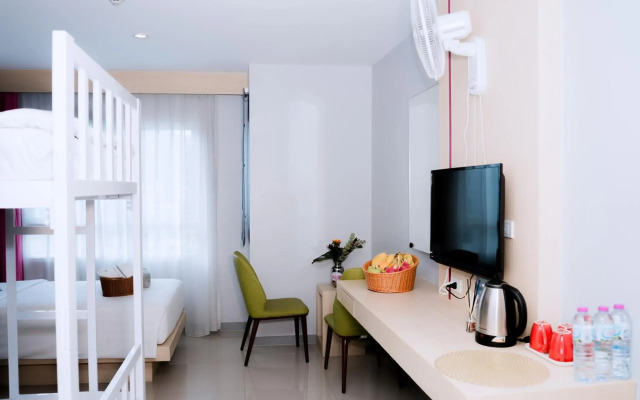 SunSeaSand Hotel (Patong) (SHA Certified)