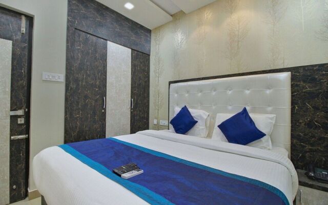 OYO 15442 Mahalakshmi Suites