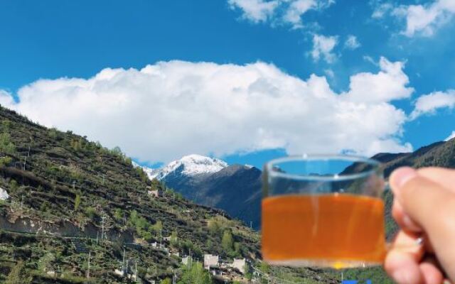 Xidu International Youth Hostel