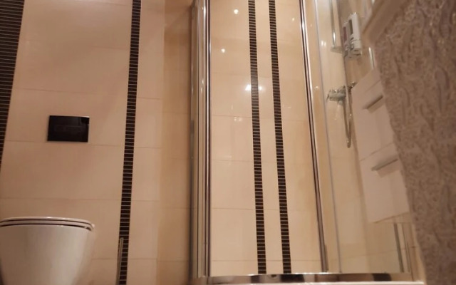 Luxury Senate Apartment