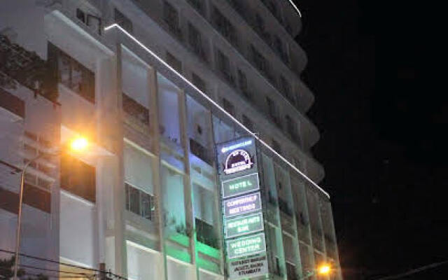 Thien Hong (Arc En Ciel) Hotel