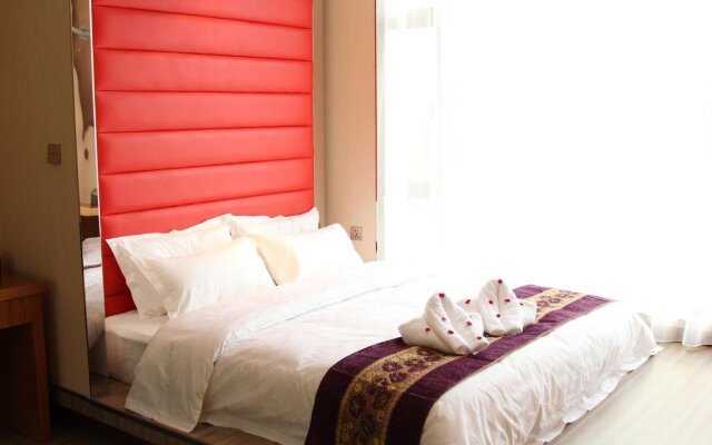 Sea & Cloud Themed Hotel