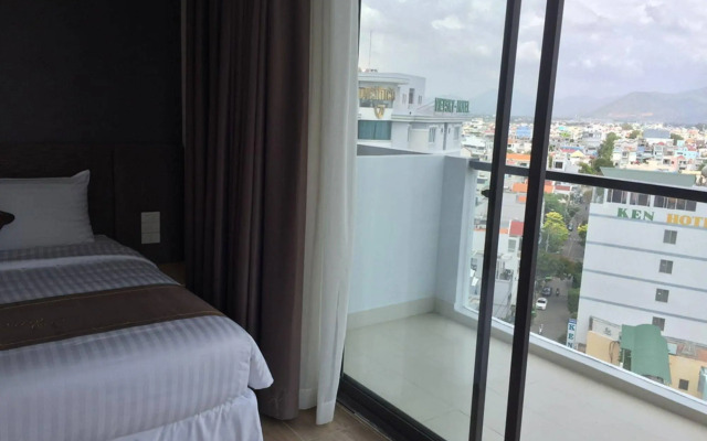 Daisy Flower Nha Trang Hotel