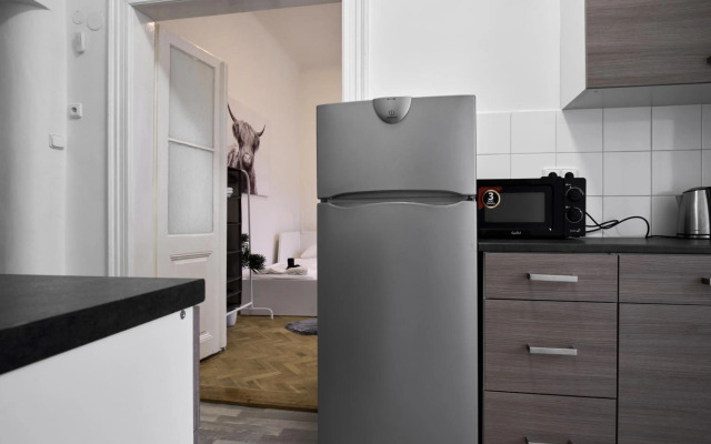 Archibald Flats Prague