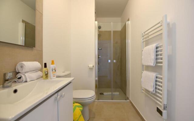 Residence Marina di Bravone - appartement 4 personnes RDC N165