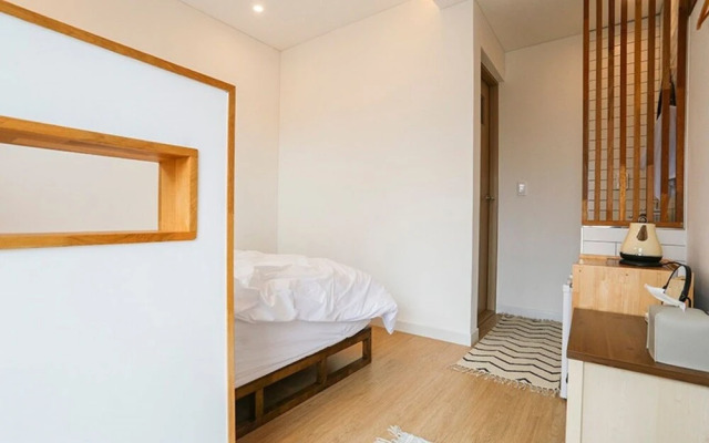 Jeju Black Stone Pension