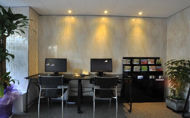 Golden Forest Residence