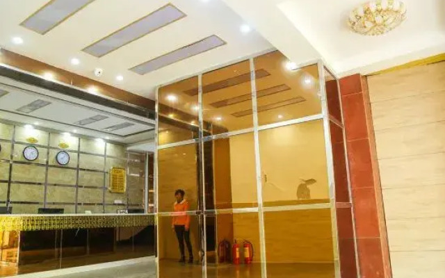 Shangrao Raowei Hotel