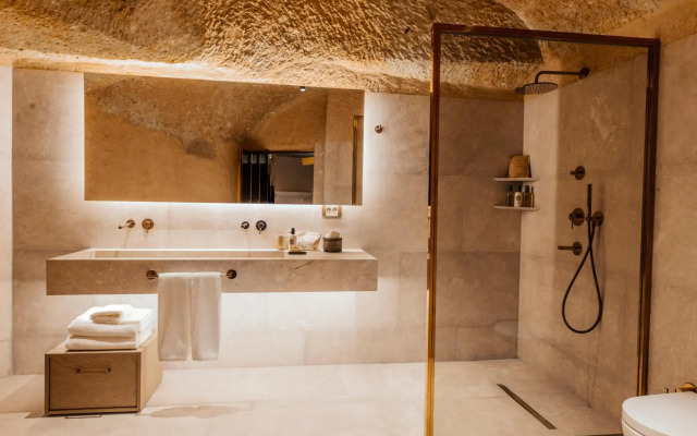 Avantgarde Refined Caves of Cappadocia