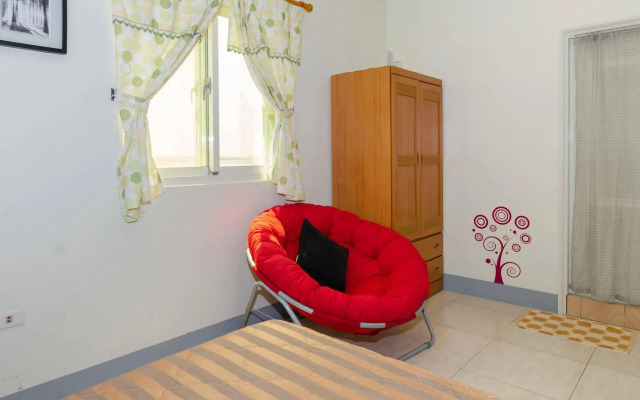 Yan Hai De Dai B&B