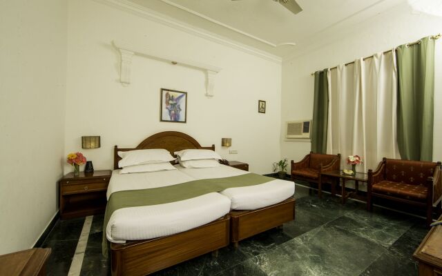 Hotel Ranthambore Regency