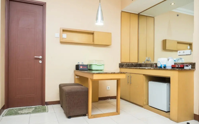 Spacious Studio Room at Grand Setiabudi Apartment