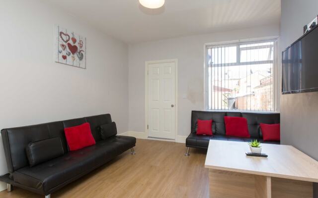 Townhouse @ 55 Brooklyn St