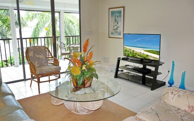 South end Condo With Pool/spa and Steps to Beach