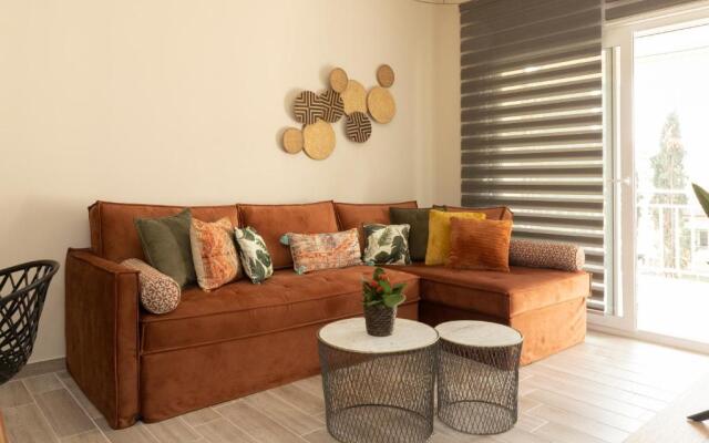 Alchemia, beautiful spacious apartment in Giannitsa