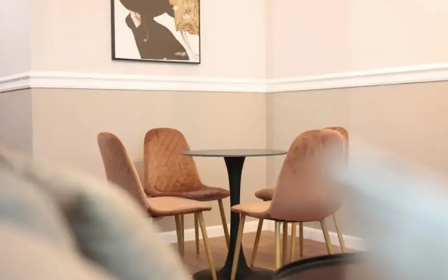 Grandstay Apartments 003