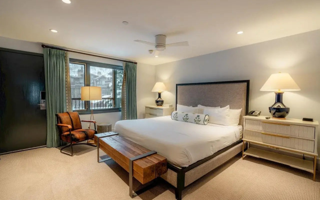 Manor Vail Lodge
