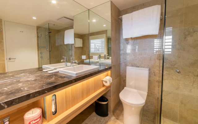 Novotel Sydney Brighton Beach