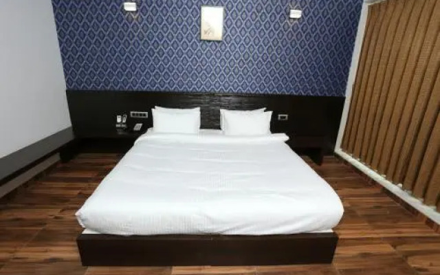 Silver Leaf By OYO Rooms