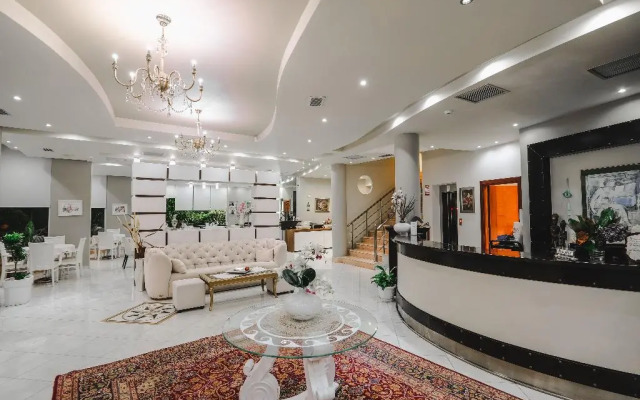 Hotel Oasis
