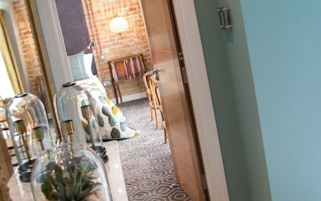 Rooms at Number One