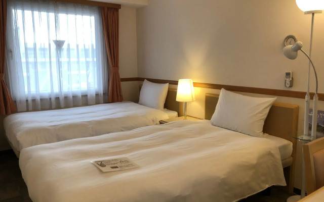 Toyoko Inn Saitama Toda Koen Station Nishi