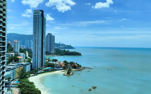 Hompton by the Beach Penang