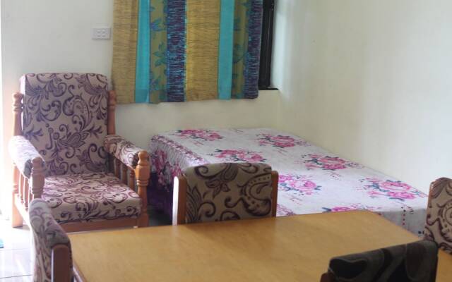 Shalini Garden Hotel & Apartments