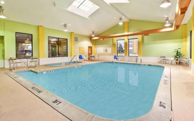 Comfort Inn & Suites Fishers - Indianapolis