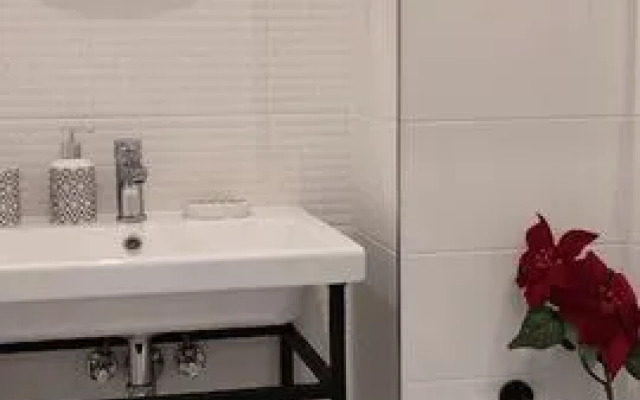 Оригами на ул. Белгородская, д. 5