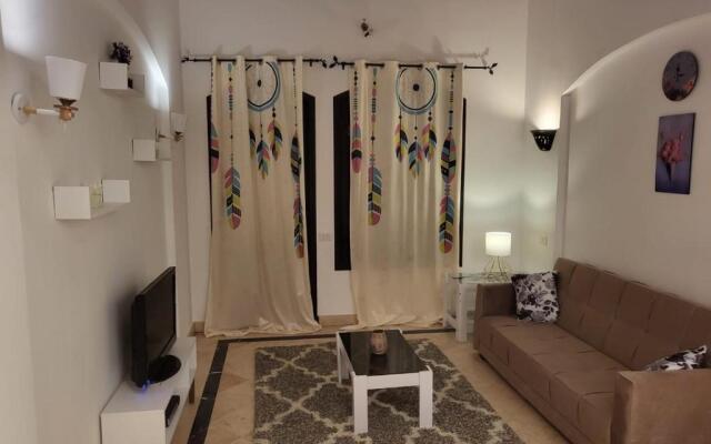 Gouna 1 BR shared pool and lagoon